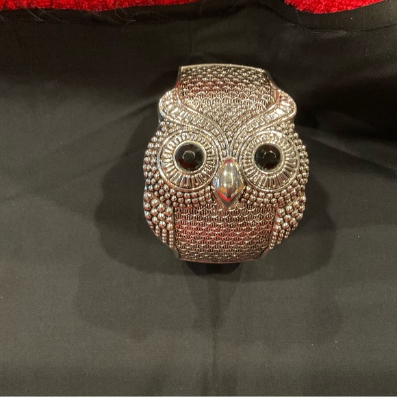 Bracelet, Silver colored wide band spring bracelet - Picture 1 of 7